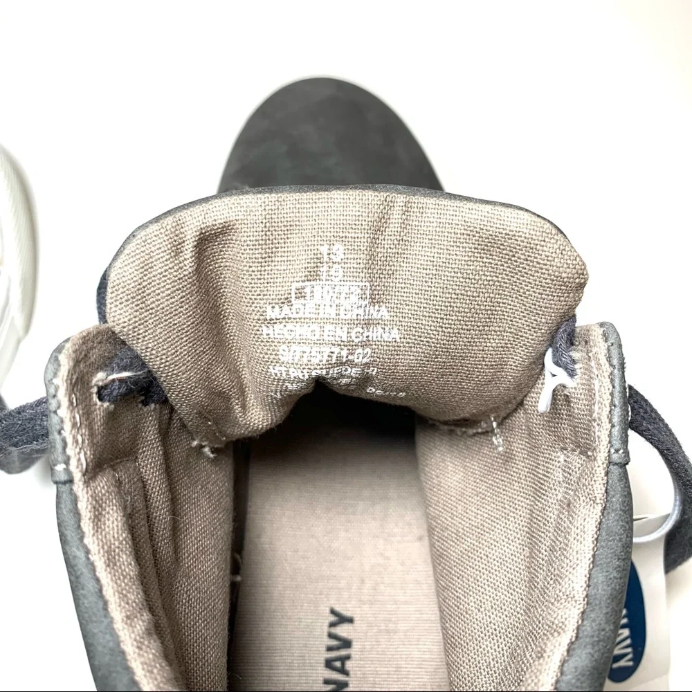 Old Navy Gray Faux Suede High-Tops Size 13 NWT Lace-Up Sneaker School